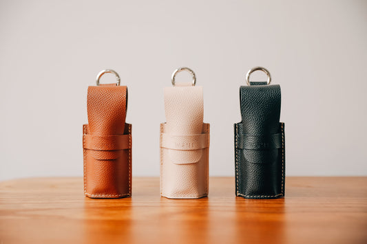 【We'll by TAKUMIBA】スプレー用 レザーケース