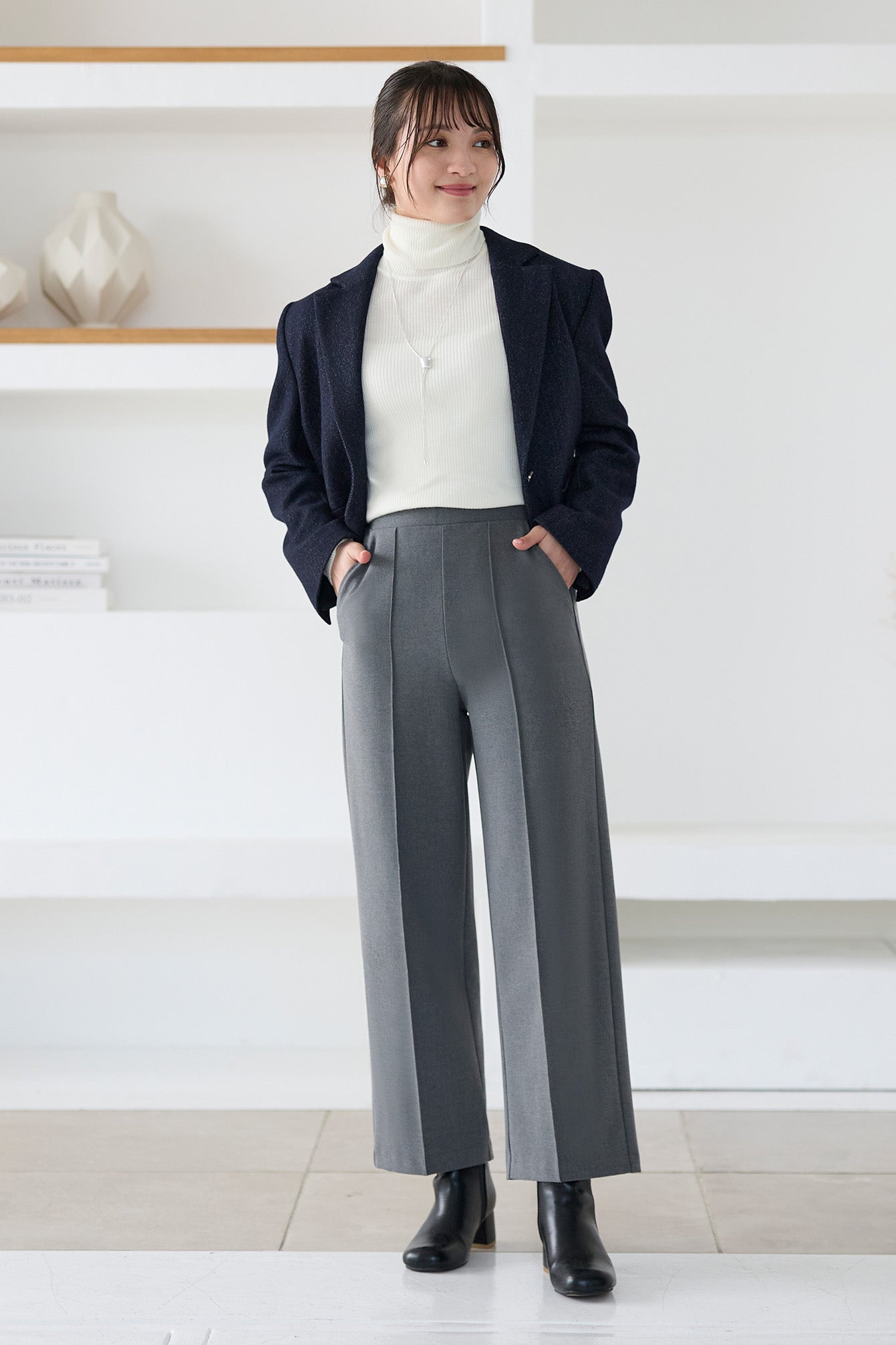 ウーリッチウォーム 吸湿発熱 イージースラックスワイド