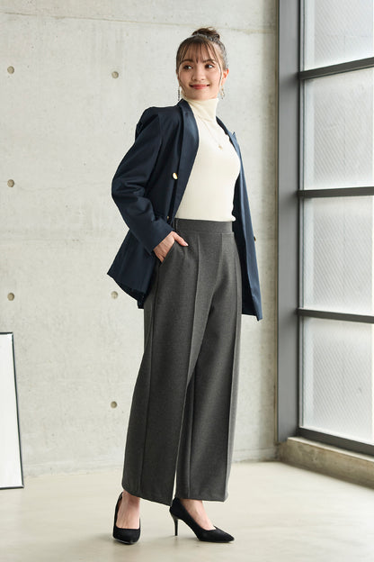 ウーリッチウォーム 吸湿発熱 センタープリーツ ワイド