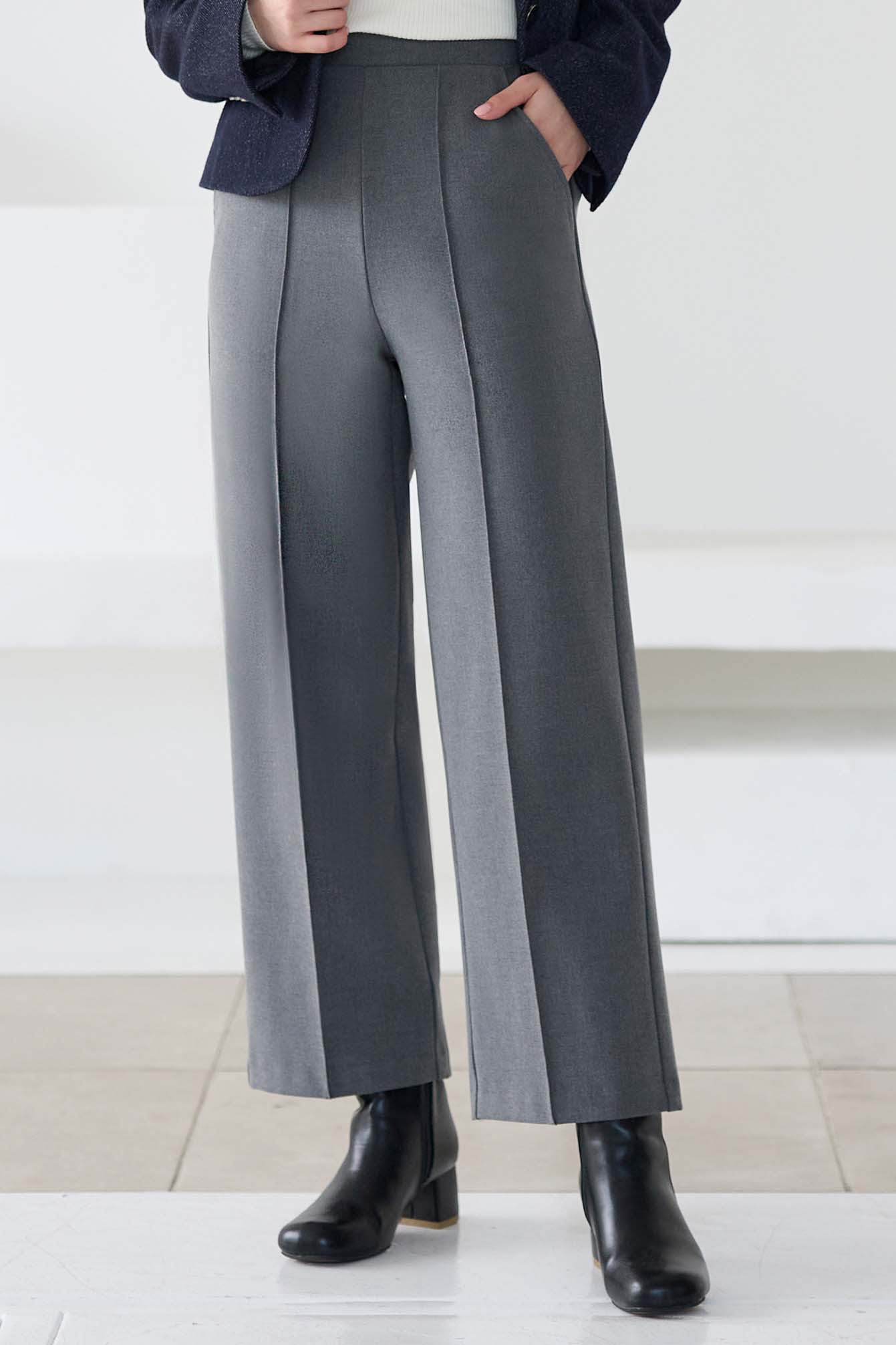 ウーリッチウォーム 吸湿発熱 イージースラックスワイド