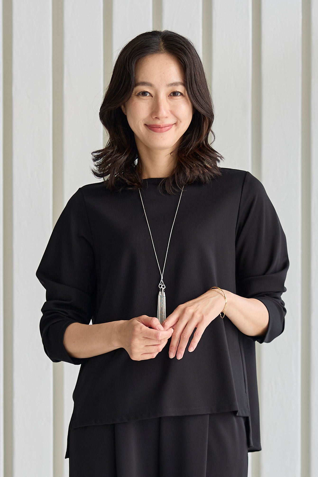 【SALE】スムースレーヨン サイドスリットプルオーバー
