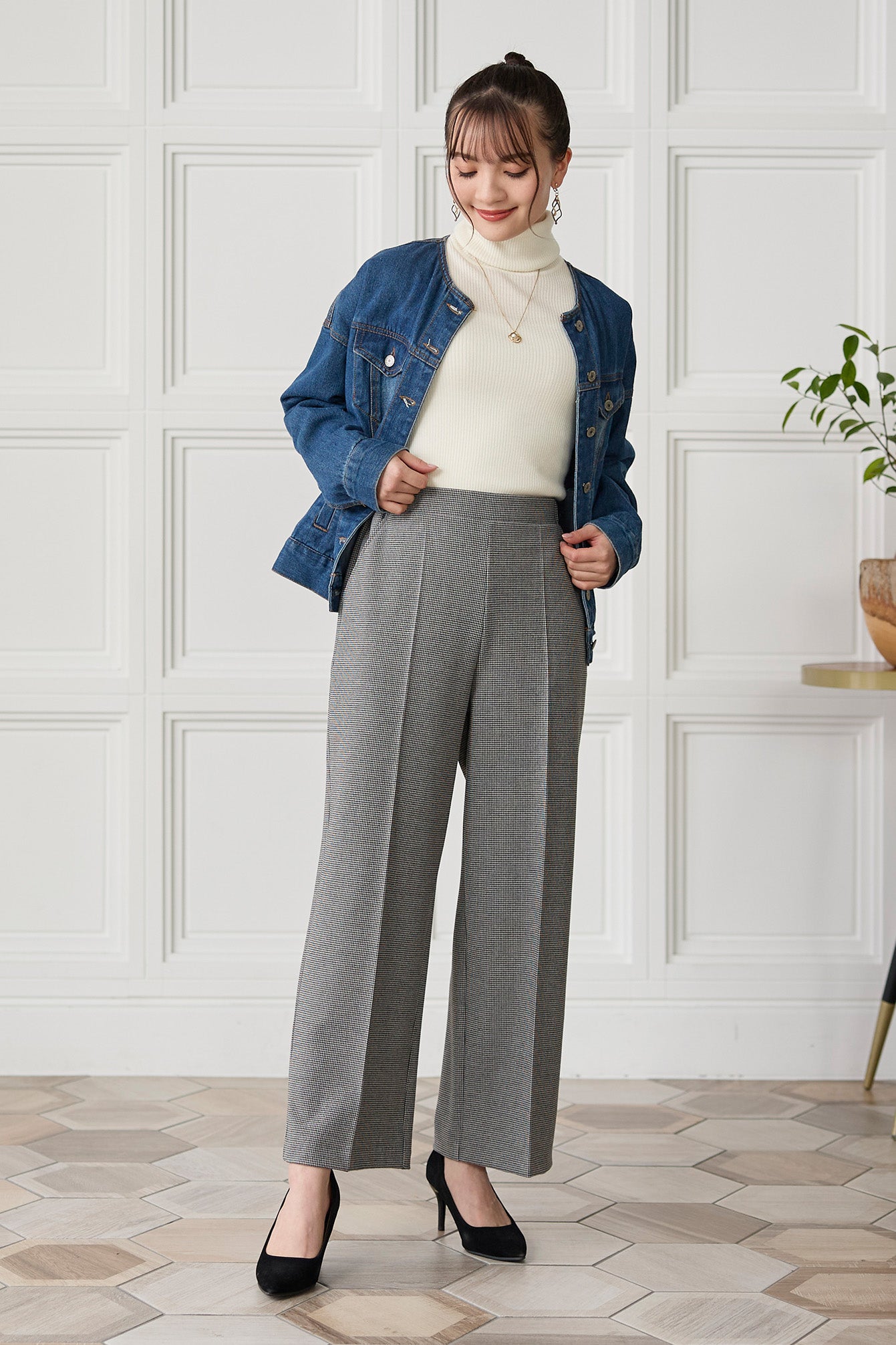 ウーリッチウォーム 吸湿発熱 センタープリーツ ワイド