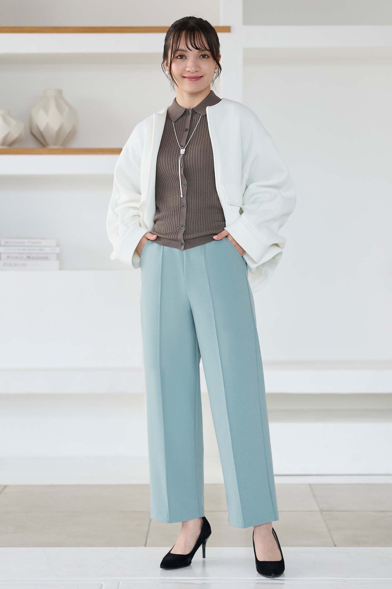 ウーリッチウォーム 吸湿発熱 イージースラックスワイド