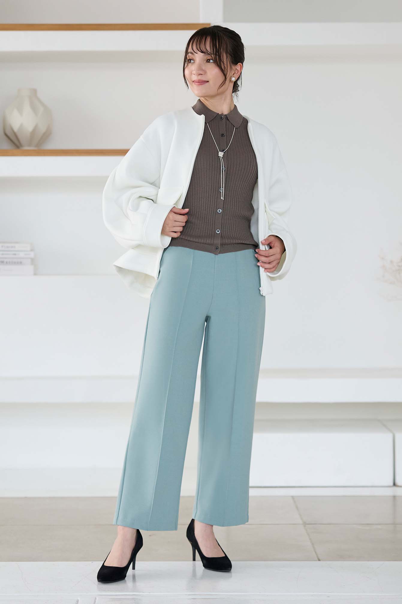 ウーリッチウォーム 吸湿発熱 イージースラックスワイド