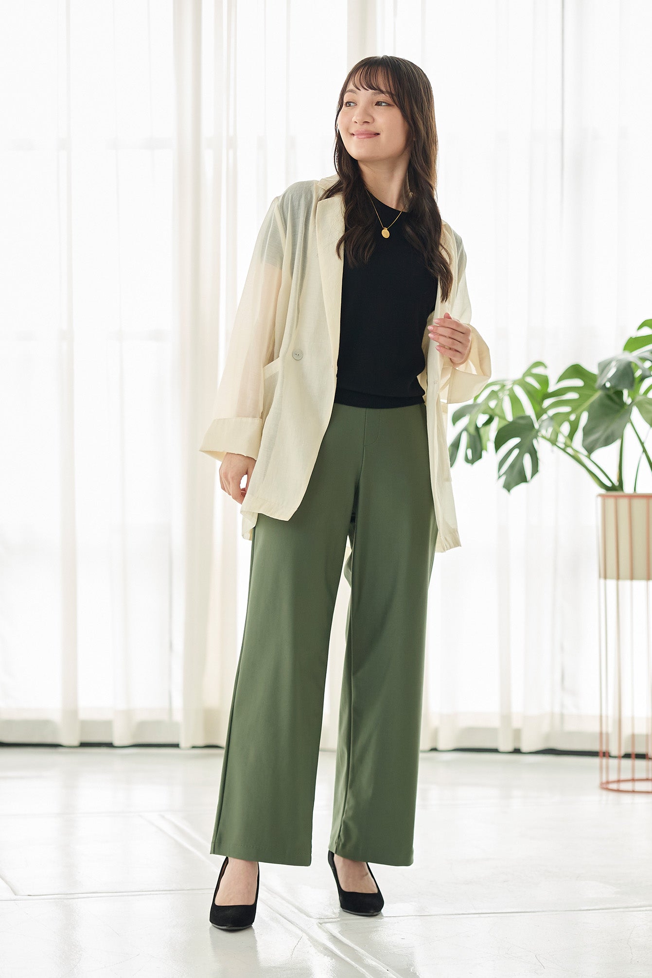 エアシルキー  ワイドストレート