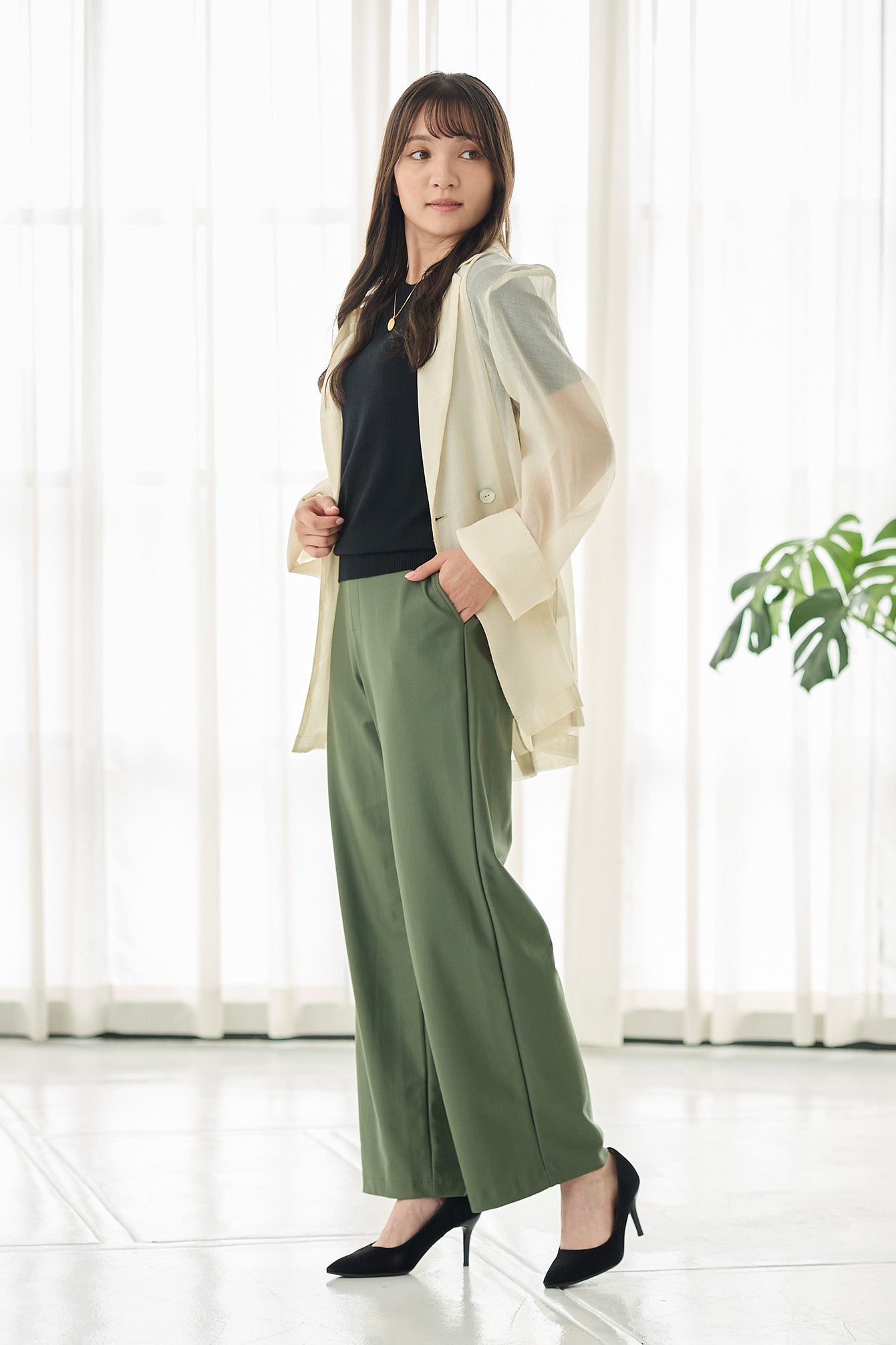 エアシルキー  ワイドストレート