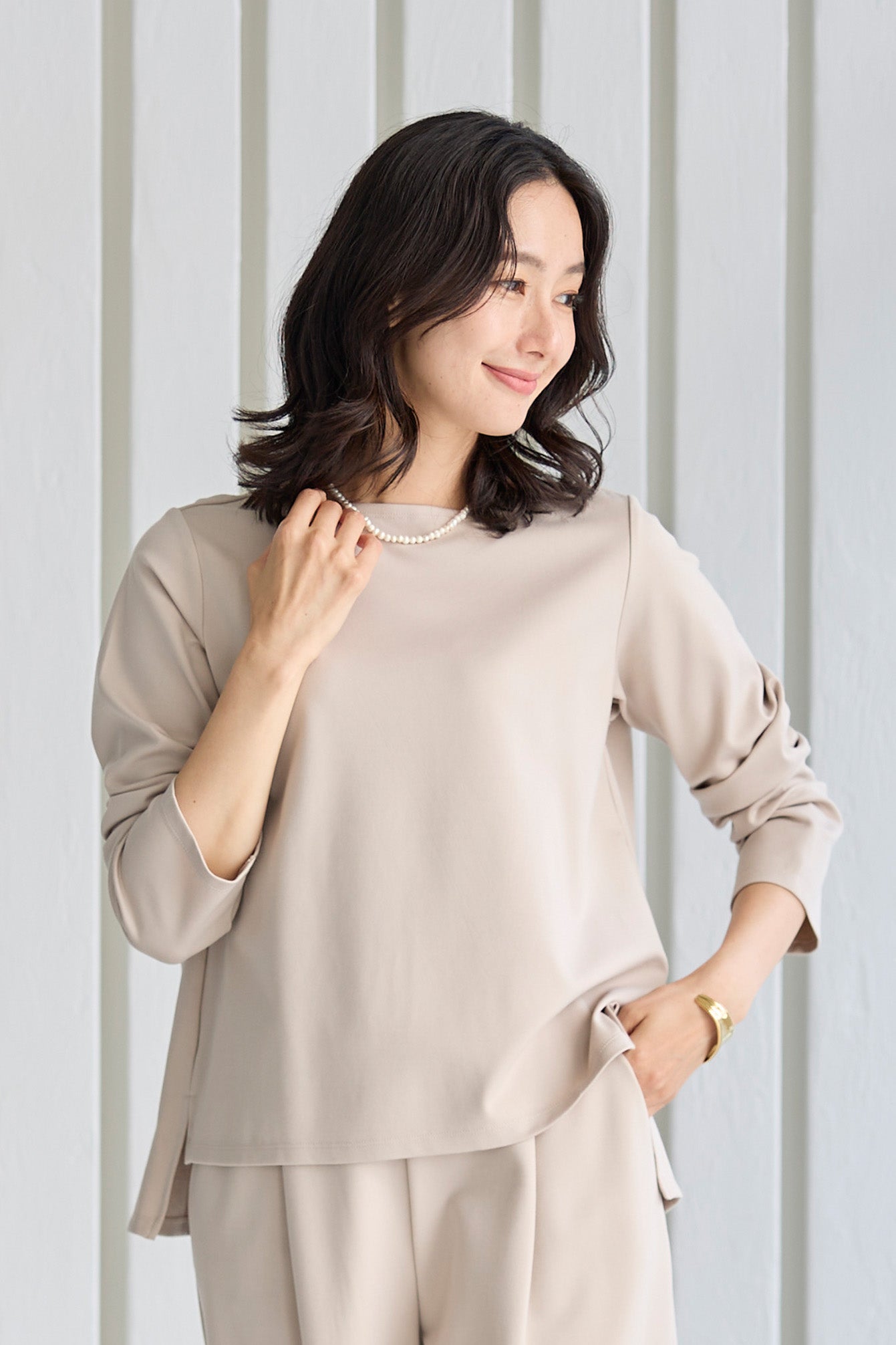 【SALE】スムースレーヨン サイドスリットプルオーバー